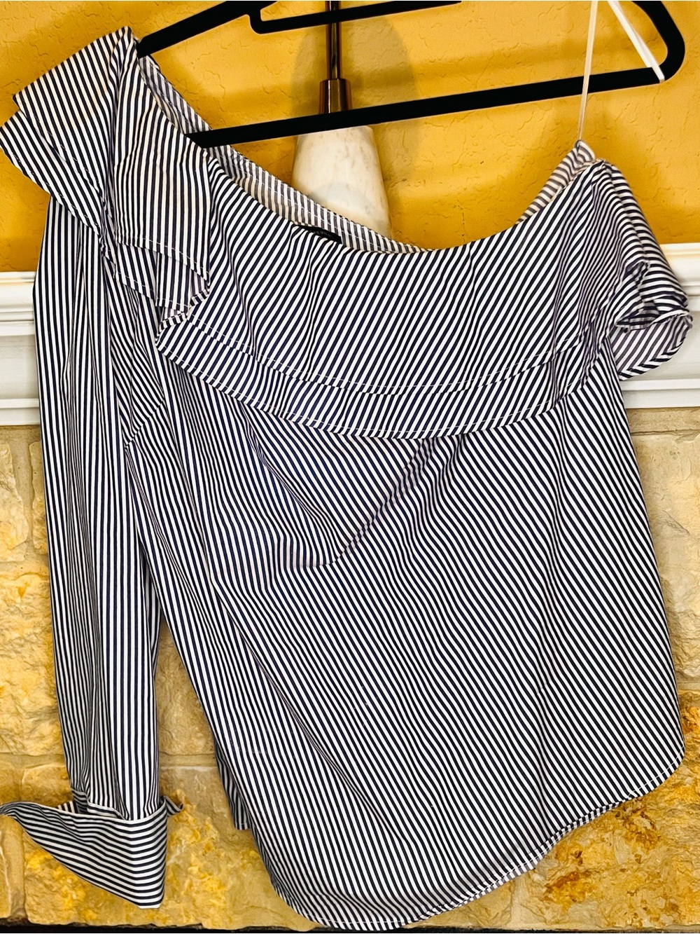 Banana Republic Blue & White Striped One Shoulder Top with double ruffle Size XL
